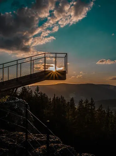 Turistická trasa na Vyhlídky Stráž