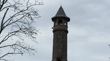 Detail des oberen Teils des Aussichtsturms Štěpánka